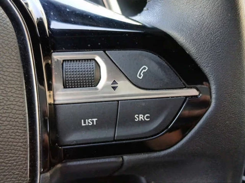 Peugeot 2008 PureTech 130 S&S Allure EAT8 96 kW (130 CV)