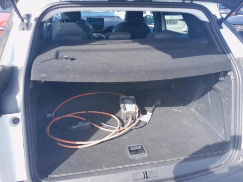 Peugeot 3008 Hybrid 225 e-EAT8 Allure