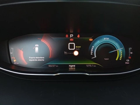 Peugeot 3008 Hybrid 225 e-EAT8 Allure