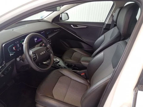 Kia Niro 1.6 GDi HEV 104kW (141CV) Drive