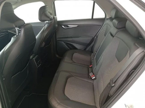 Kia Niro 1.6 GDi HEV 104kW (141CV) Drive