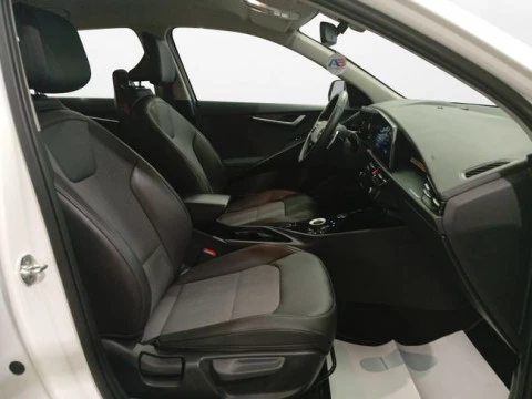 Kia Niro 1.6 GDi HEV 104kW (141CV) Drive