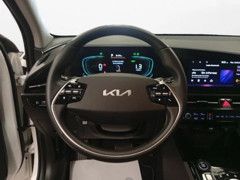 Kia Niro 1.6 GDi HEV 104kW (141CV) Drive