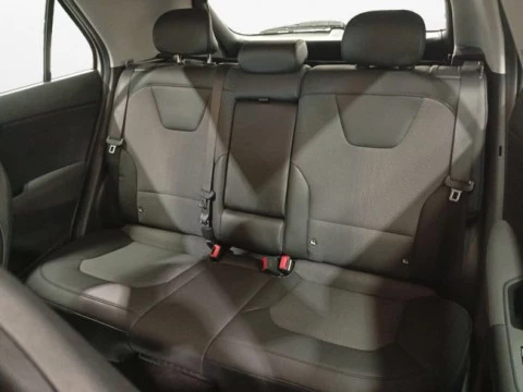Kia Niro 1.6 GDi HEV 104kW (141CV) Drive