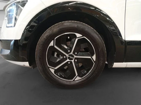 Kia Niro 1.6 GDi HEV 104kW (141CV) Drive