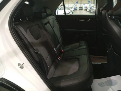 Kia Niro 1.6 GDi HEV 104kW (141CV) Drive