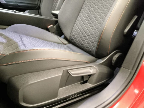 Seat Leon 1.5 eTSI SANDS FR Special Edition Vision DSG 110 kW (150 CV)