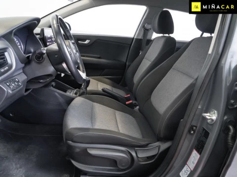 Kia Stonic 1.0 T-GDi MHEV iMT Concept 74 kW (100 CV)