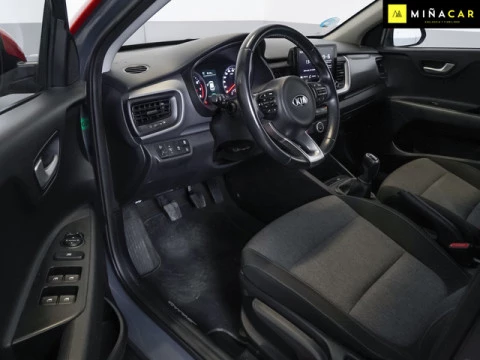 Kia Stonic 1.0 T-GDi MHEV iMT Concept 74 kW (100 CV)