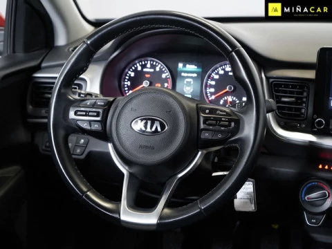 Kia Stonic 1.0 T-GDi MHEV iMT Concept 74 kW (100 CV)