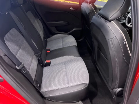 Renault Clio techno Eco-G 100cv (74kW)