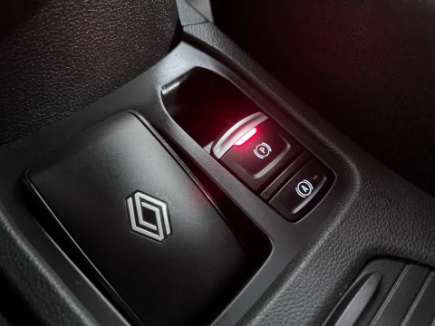 Renault Clio techno Eco-G 100cv (74kW)
