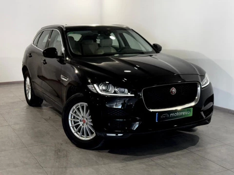Jaguar F-Pace 2.0D I4  PURE AUT 180