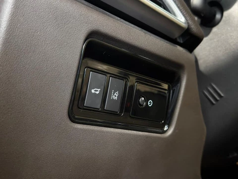 Jaguar F-Pace 2.0D I4  PURE AUT 180