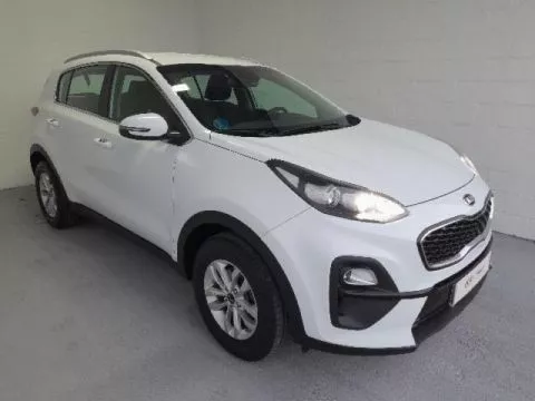 Kia Sportage 1.6 MHEV Business 100kW (136CV) 4x2 Kia Sportage 1.6 MHEV Business 100kW (136CV) 4x2