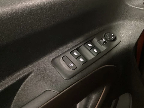 Peugeot Rifter GT Line Standard BlueHDi 96kW EAT8