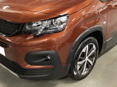 Peugeot Rifter GT Line Standard BlueHDi 96kW EAT8