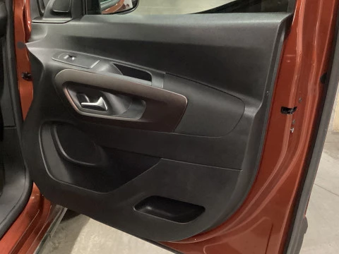 Peugeot Rifter GT Line Standard BlueHDi 96kW EAT8