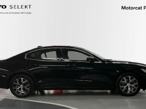 Volvo S60 S60 Core, B4 (gasolina), Gasolina