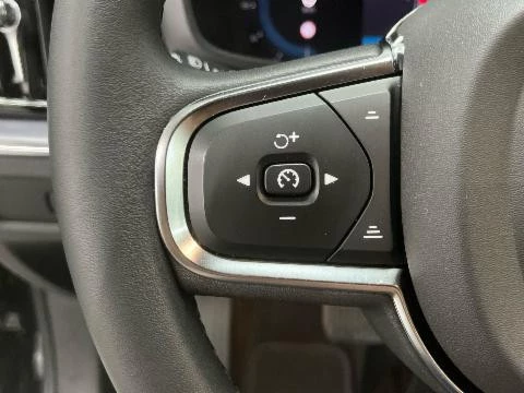 Volvo S60 S60 Core, B4 (gasolina), Gasolina