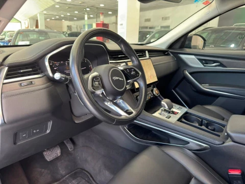Jaguar F-Pace 2.0D L4 MHEV R-DYNAMIC SE AUT. AWD 163