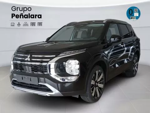 Mitsubishi Outlander PHEV Kaiteki 4WD Mitsubishi Outlander PHEV Kaiteki 4WD
