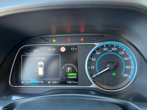 Nissan Leaf  40 kWh Acenta