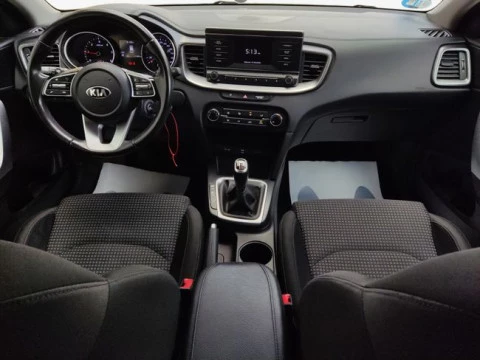 Kia Ceed Tourer Tourer 1.6 MHEV iMT 100kW Concept