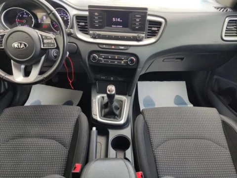 Kia Ceed Tourer Tourer 1.6 MHEV iMT 100kW Concept