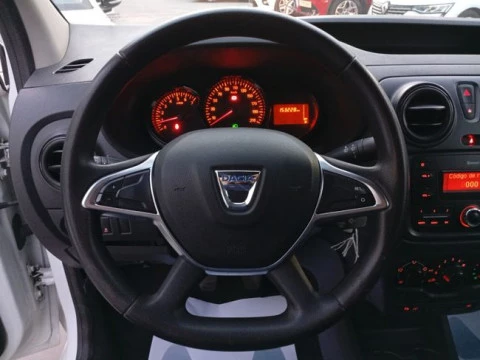 Dacia Dokker  Essential 1.6 75Kw 
