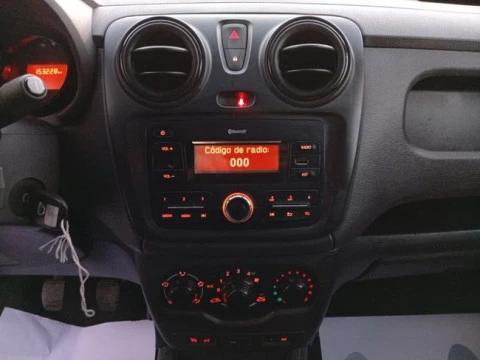 Dacia Dokker  Essential 1.6 75Kw 