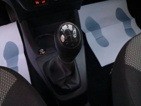 Dacia Dokker  Essential 1.6 75Kw 