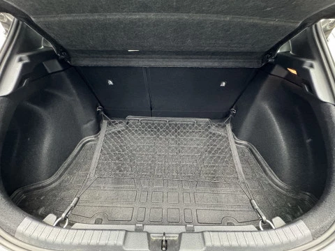 Toyota Corolla 1.8 125H ACTIVE TECH E-CVT