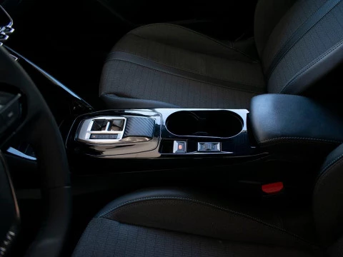 Peugeot 2008 1.5 BLUEHDI 130 S&S ALLURE AUTO 5P