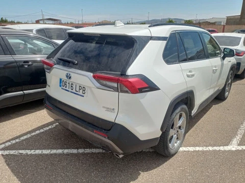 Toyota Rav4 2.5l 220H Advance 4WD