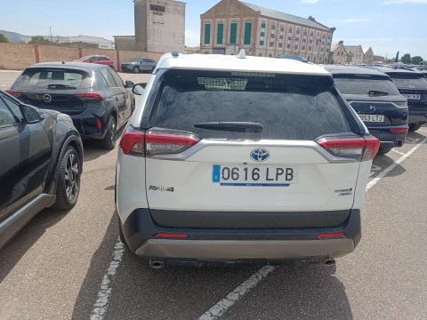 Toyota Rav4 2.5l 220H Advance 4WD
