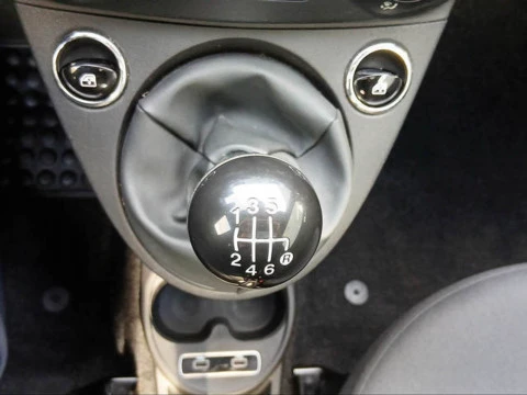 Fiat 500 1.0 Hybrid Monotrim 51 kW (70 CV)