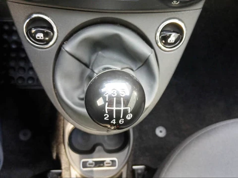 Fiat 500 1.0 Hybrid Monotrim 51 kW (70 CV)