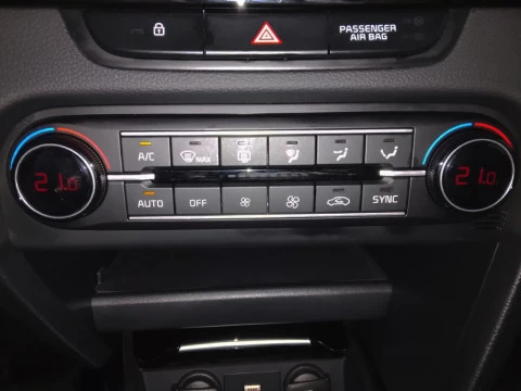 Kia XCeed 1.0 T-GDi Tech 88kW (120CV)