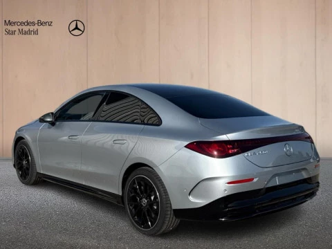 Mercedes-Benz CLA  250+ con tecnologia EQ