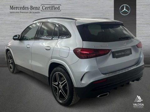 Mercedes-Benz GLA 200 D