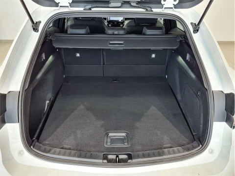 Toyota Corolla 2.0 180H STYLE E-CVT TOURING SPORT