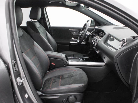 Mercedes-Benz GLA 1.3 GLA 250 E DCT 218 5P