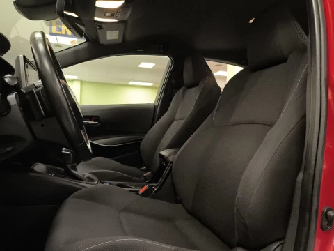 Toyota Corolla 180H FEEL! E-CVT 132 kW (180 CV)