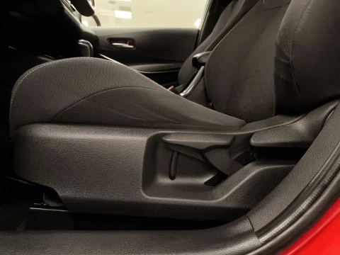 Toyota Corolla 180H FEEL! E-CVT 132 kW (180 CV)