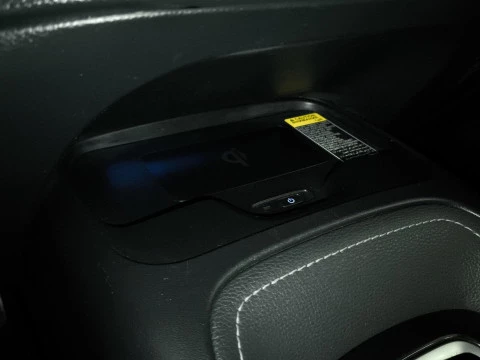 Toyota Corolla 180H FEEL! E-CVT 132 kW (180 CV)