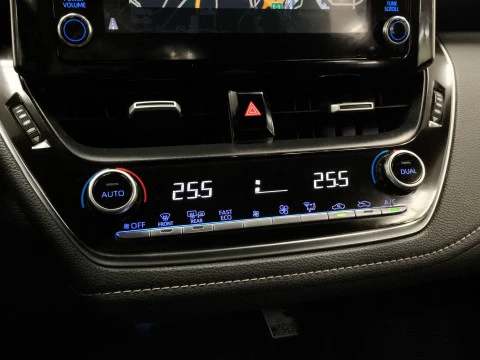 Toyota Corolla 180H FEEL! E-CVT 132 kW (180 CV)