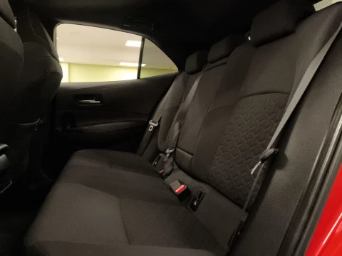 Toyota Corolla 180H FEEL! E-CVT 132 kW (180 CV)