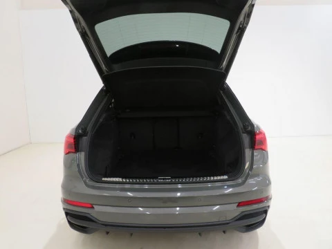 Audi Q3 Black line 35 TDI quattro 110 kW (150 CV) S tronic