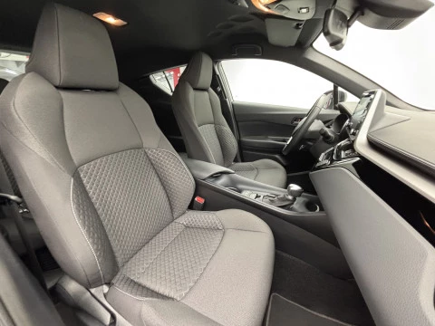 Toyota C-HR 1.8 125H Active